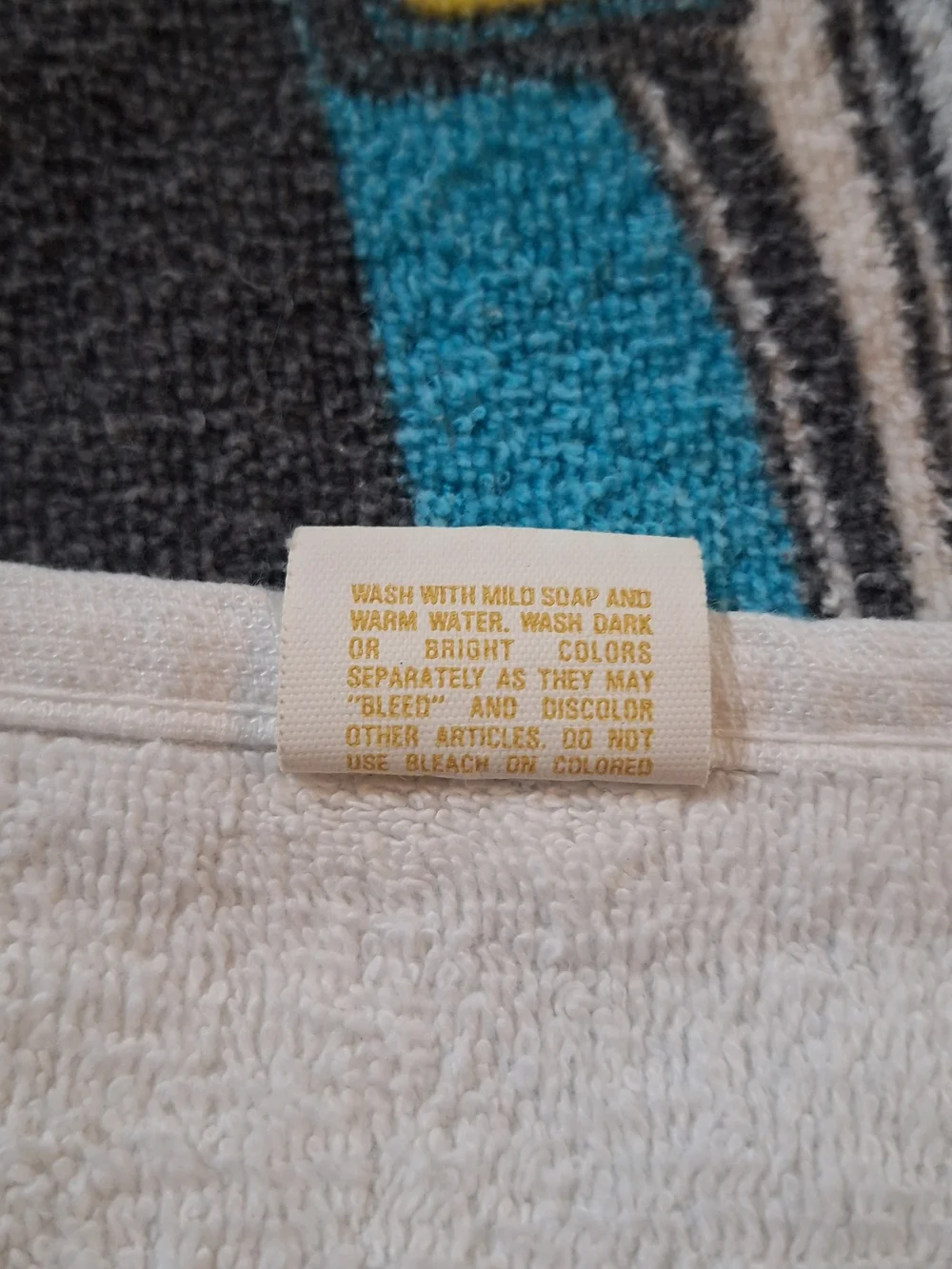 Vintage Snap-on Vantastic White Hot Graphic Beach Towel - Multicolor